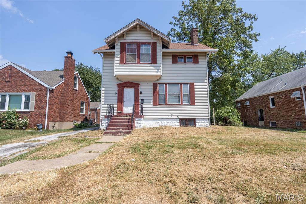 Sold fixer at 6117 Lalite Avenue