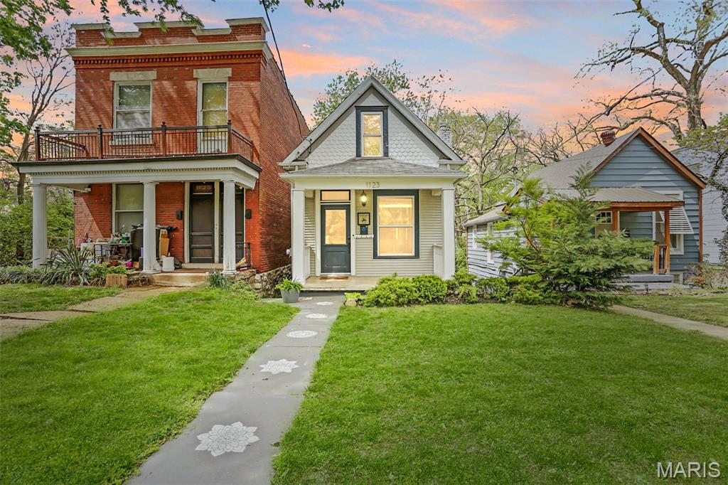 Sold fixer at 1123 Graham Street