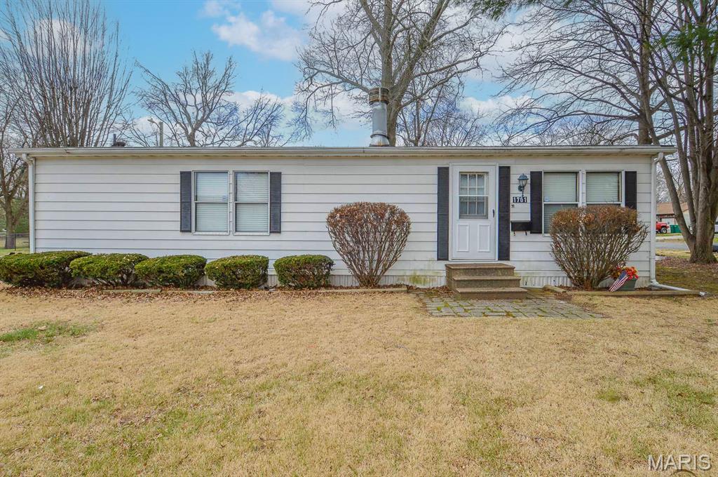 Pending fixer at 1701 West Boulevard