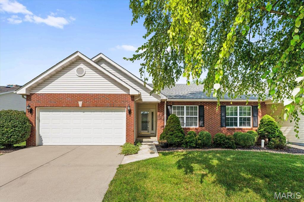 Pending villa at 3305 Rand Lane