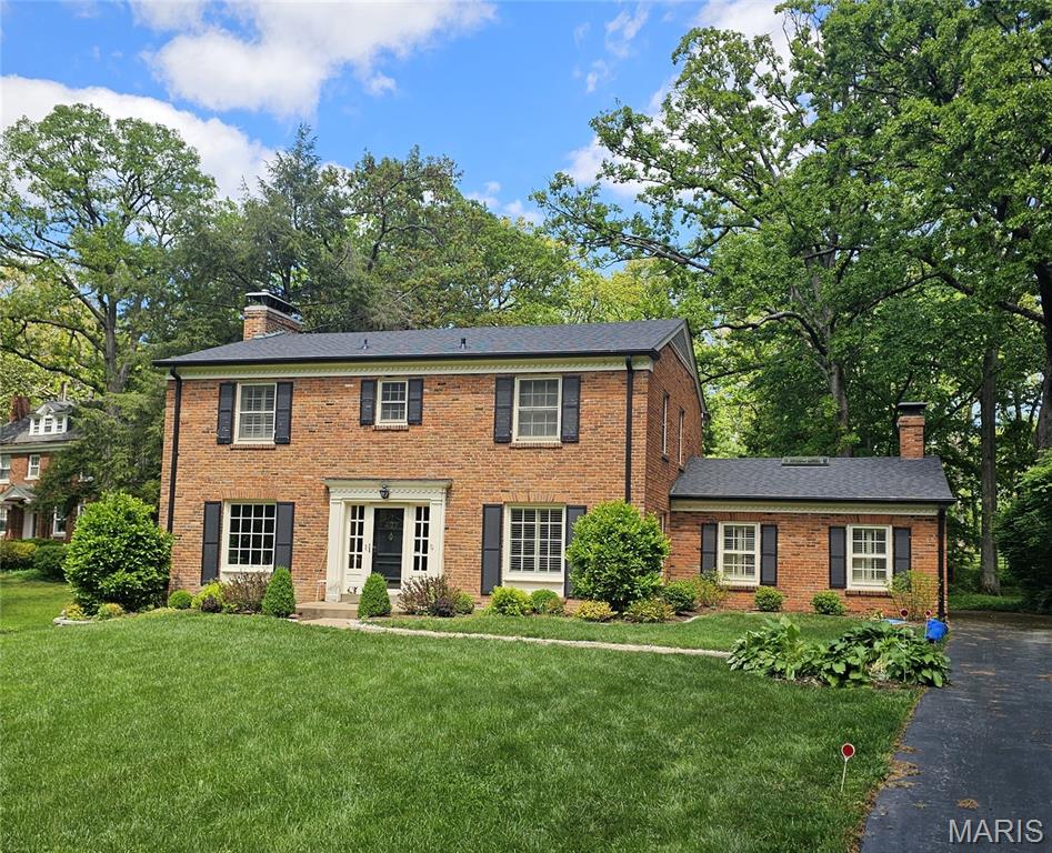 Sold fixer at 427 Baker Avenue
