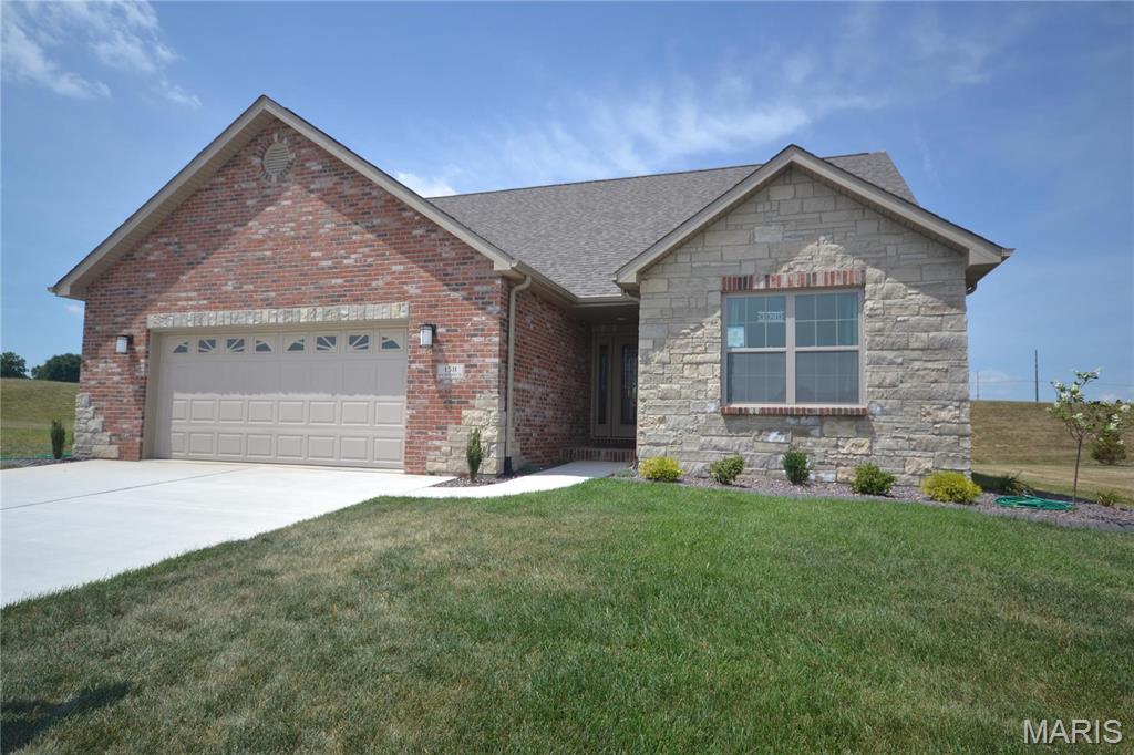 Pending villa at 4413 TBB Devin Drive